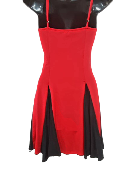 Abito Corto colore Rosso e Nero Comodo e Elegante Aderente