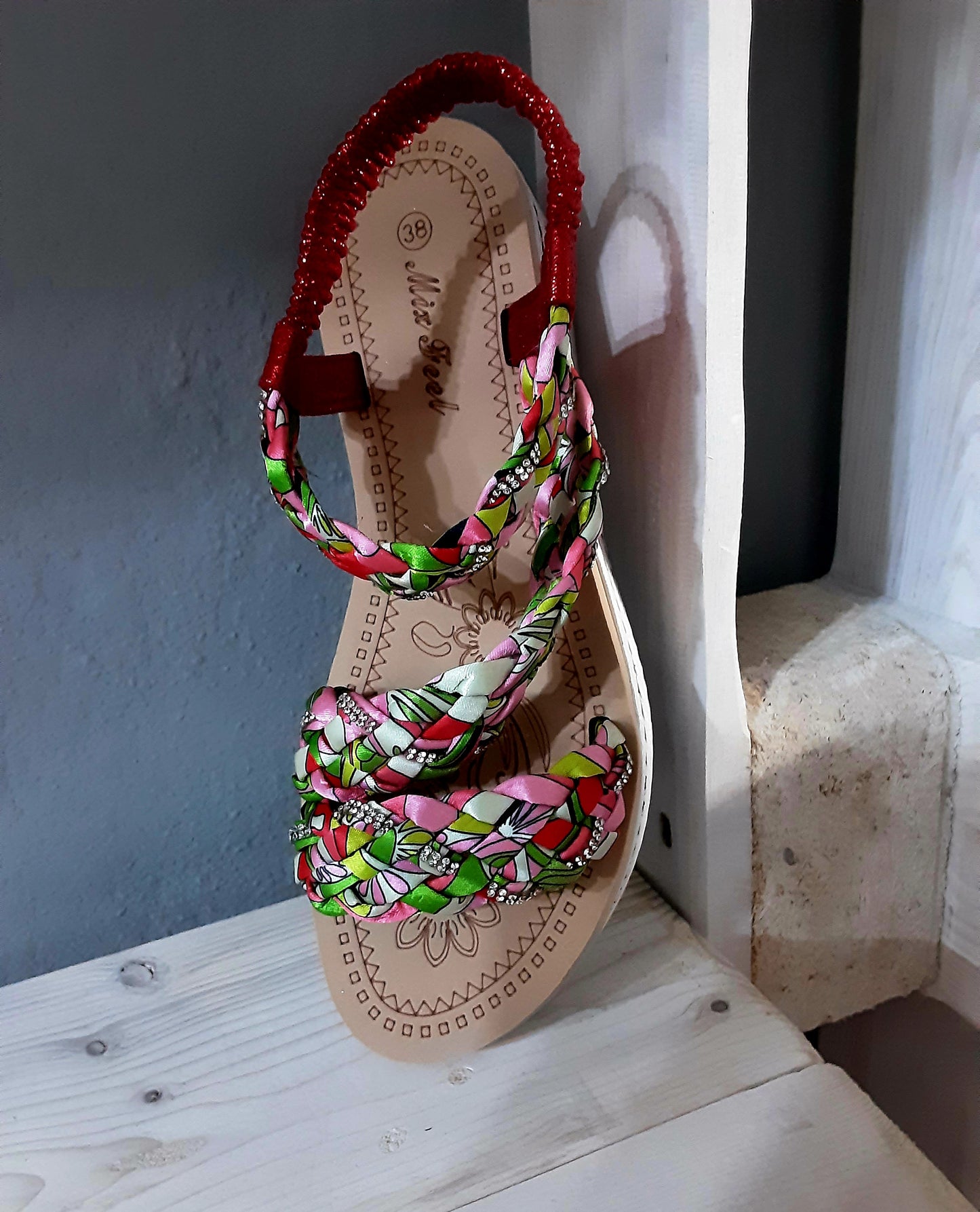 Sandali Donna con Zeppa – Comodi Eleganti e Colorati, Dominanza Rossa