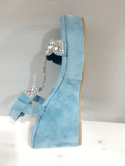 Sandali Alti con Zeppa Azzurri Donna – Eleganti e Comode con Dettagli Gioiello