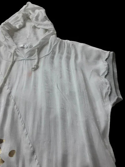 Maglietta Bianca da Donna con Cappuccio Design Asimmetrico Made in ITALY