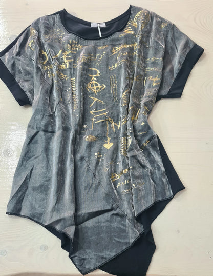Camicetta Donna, Nera, Elegante Maniche Corte Asimmetrica Motivi dorati|Made in ITALY