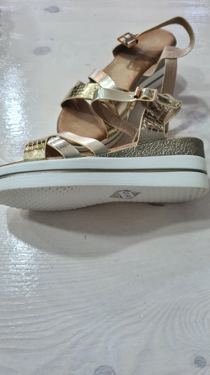 Sandali Eleganti Donna Dorati con Zeppa e Cinturino