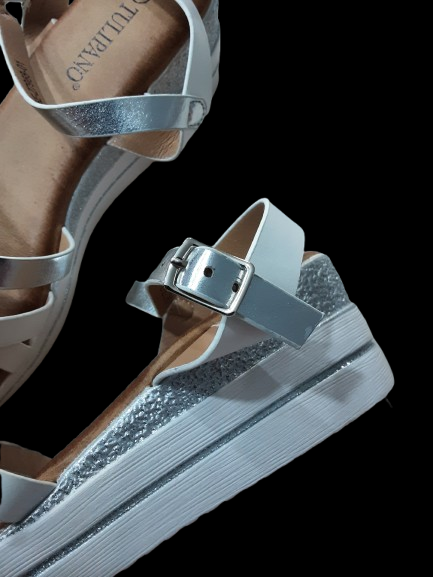 Sandali Zeppa Donna Bianchi E Argento Con Cinturino/Eleganti e Moderni