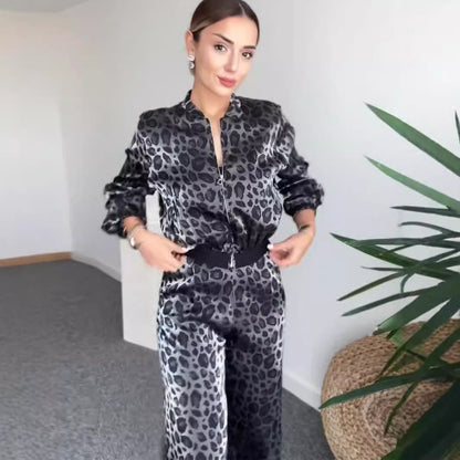 Set di Due Pezzi con Camicia a Maniche Lunghe e Pantaloni a Gamba Larga per Donna