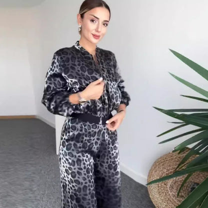 Set di Due Pezzi con Camicia a Maniche Lunghe e Pantaloni a Gamba Larga per Donna