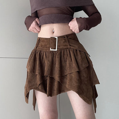 Gonna corta stile retrò a più strati con design asimmetrico
